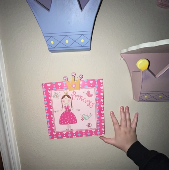 Princess Wall Decorations - Picture 2 of 4